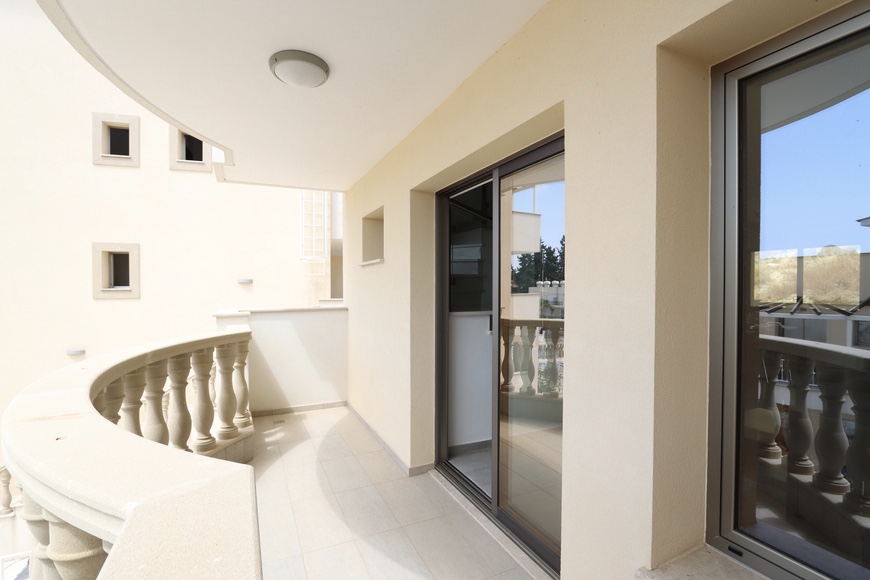 Cozy townhouse in Paphos €298,000
