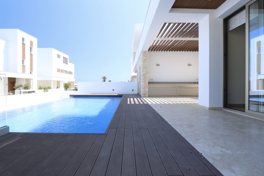 Luxury villa in Paphos €1,050,000